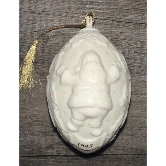 Lenox 1995 Annual Christmas Ornament Egg Shaped‎ Santa Ball Ornament No Box - Picture 3 of 10